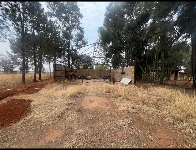 22,350M² VACANT LAND FOR SALE IN VALLEY SETTLEMENTS AH